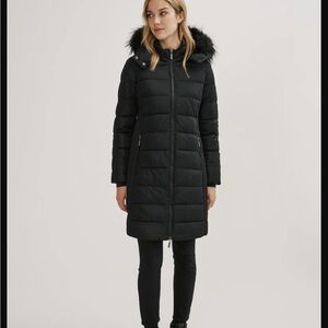 ETAGE DENMARK Women's Black Puffer Coat with Faux Fur Hood

Ladies Stretch Parka